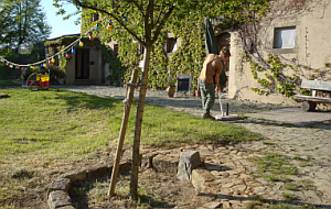 vor dem Hofladen